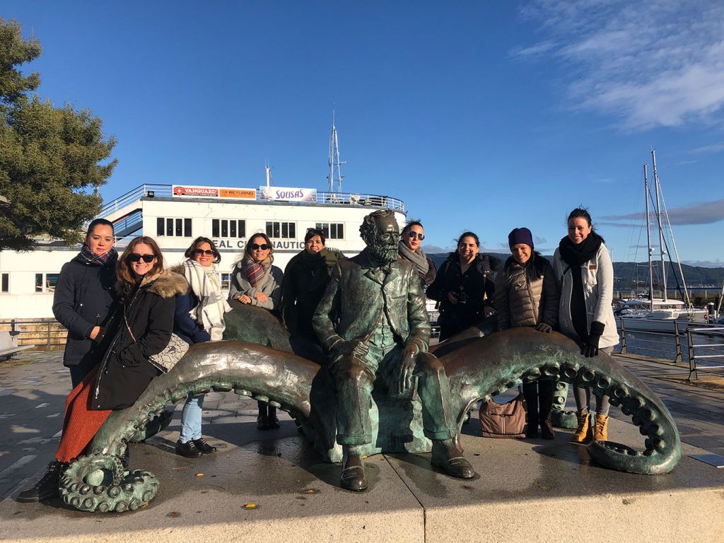 Escultura de Julio Verne en el Puerto de Vigo