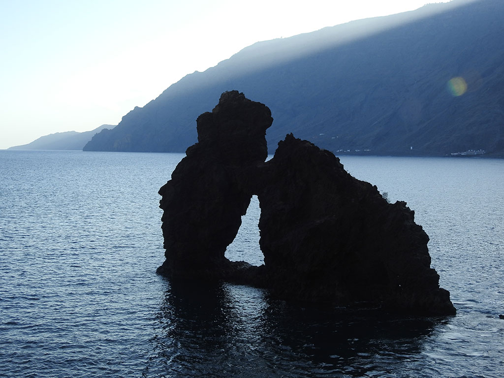 Roque de Bonanza El Hierro