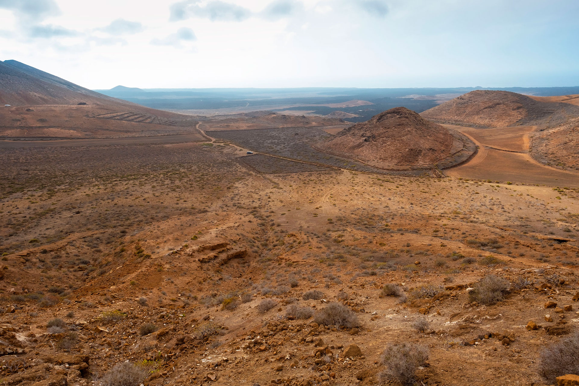 Vistas desde el volcán en Lanzarote