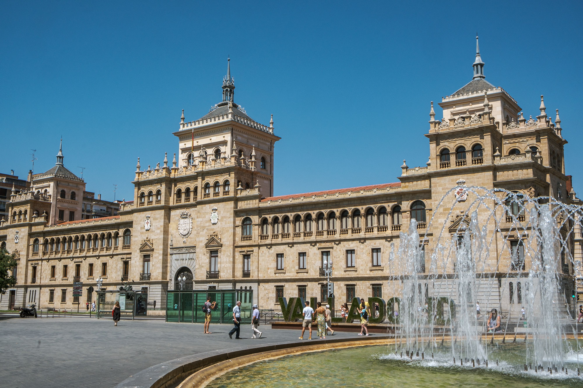 Recorrido por Valladolid Academia de Caballeria