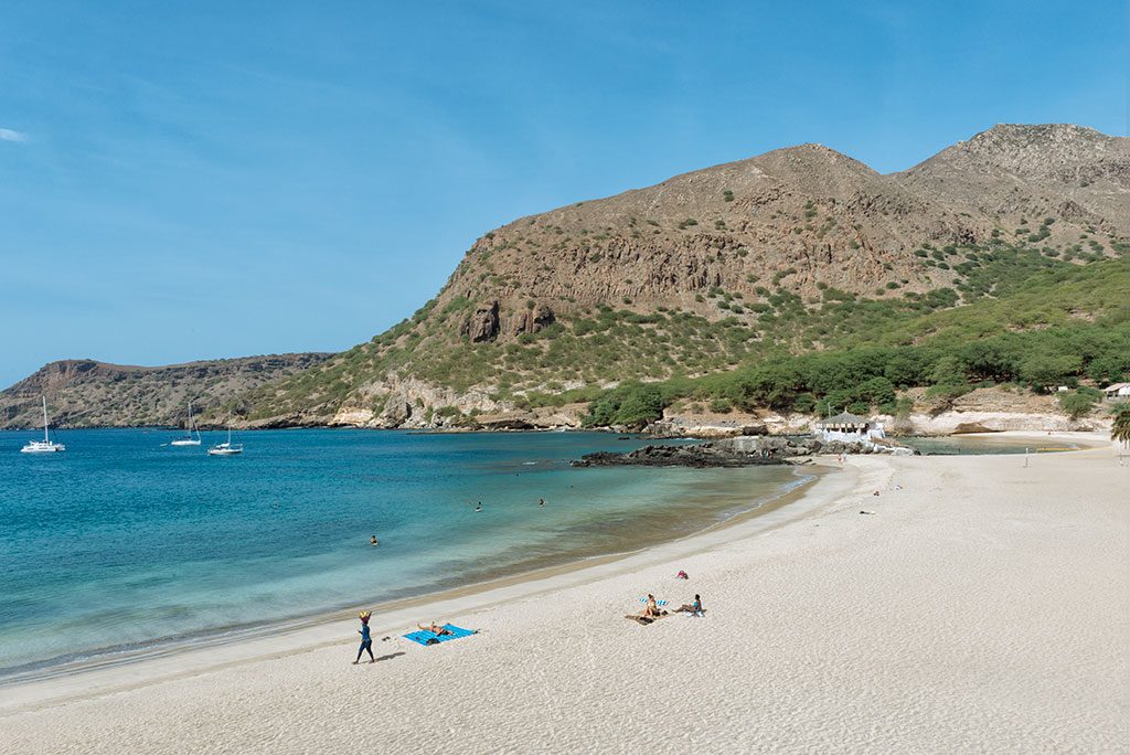 Viajar a Cabo Verde playa de Tarrafal en Santiago