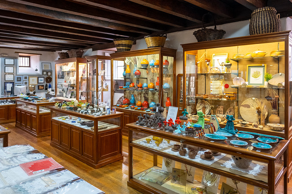 Tienda de Artenerife Casa Torrehermosa, artesanía en La Orotava