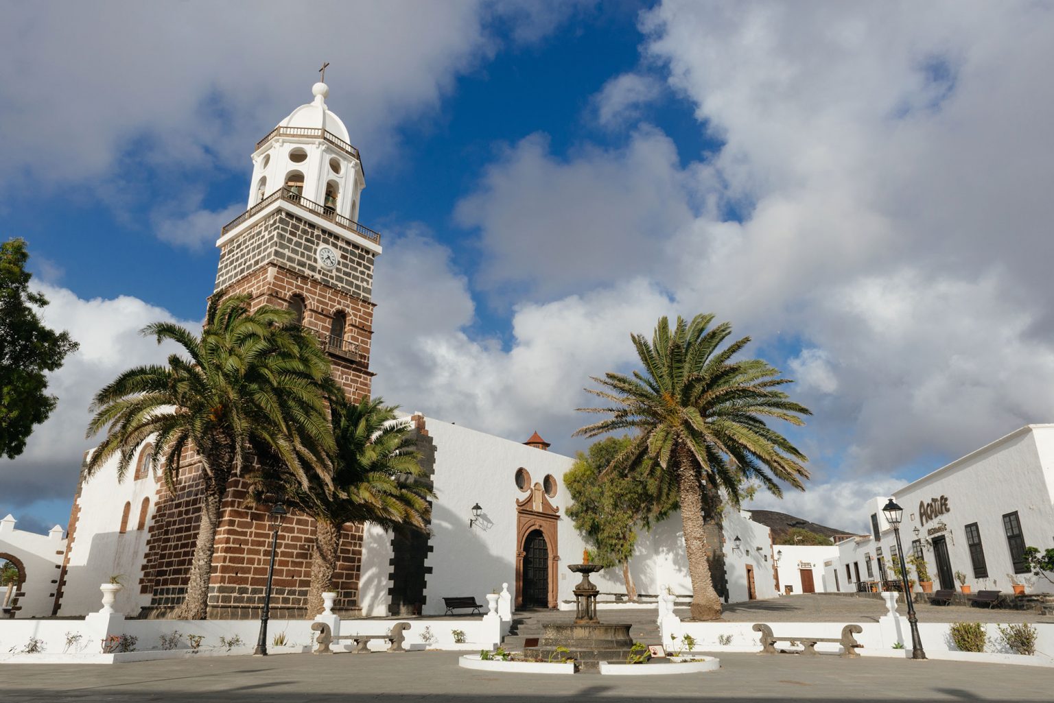 teguise-paisaje-cotidiano-viajar-es-vivir