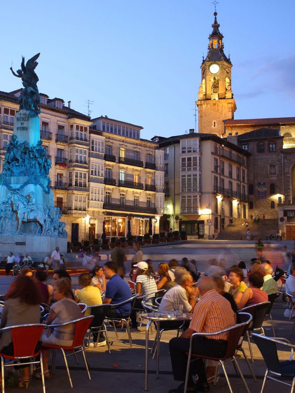 Plaza virgen blanca de Vitoria