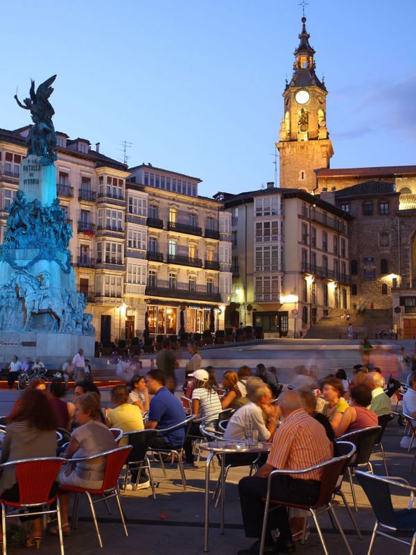 Plaza virgen blanca de Vitoria